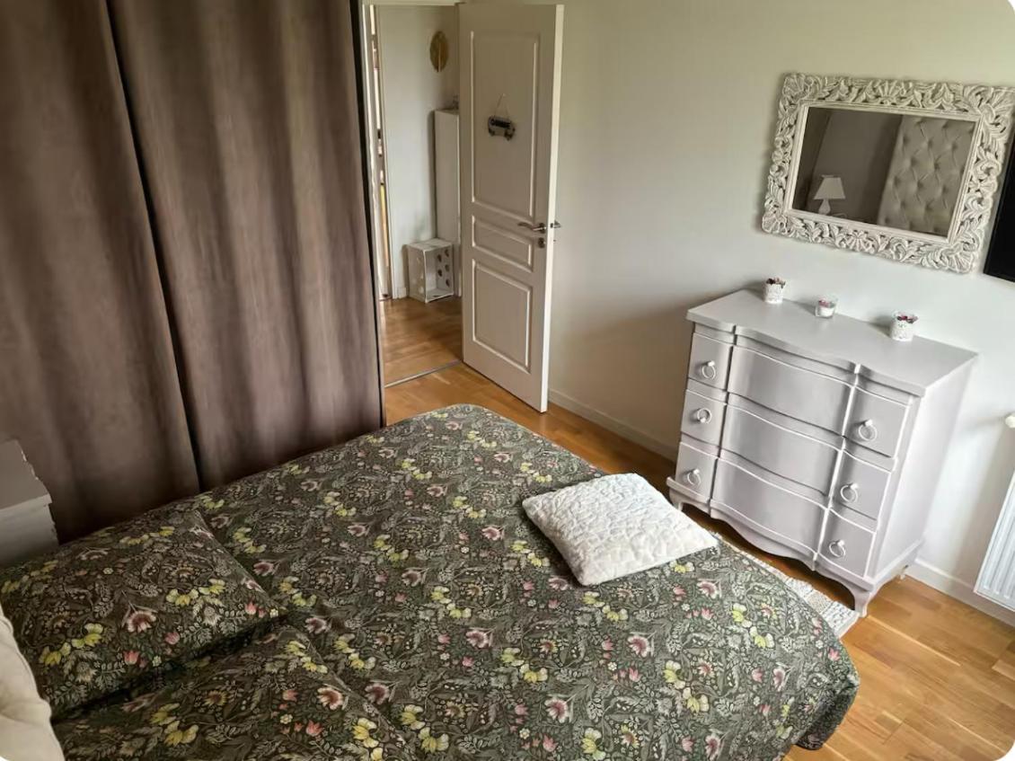 Logement A Cote De L'Aeroport Orly Athis-Mons Extérieur photo